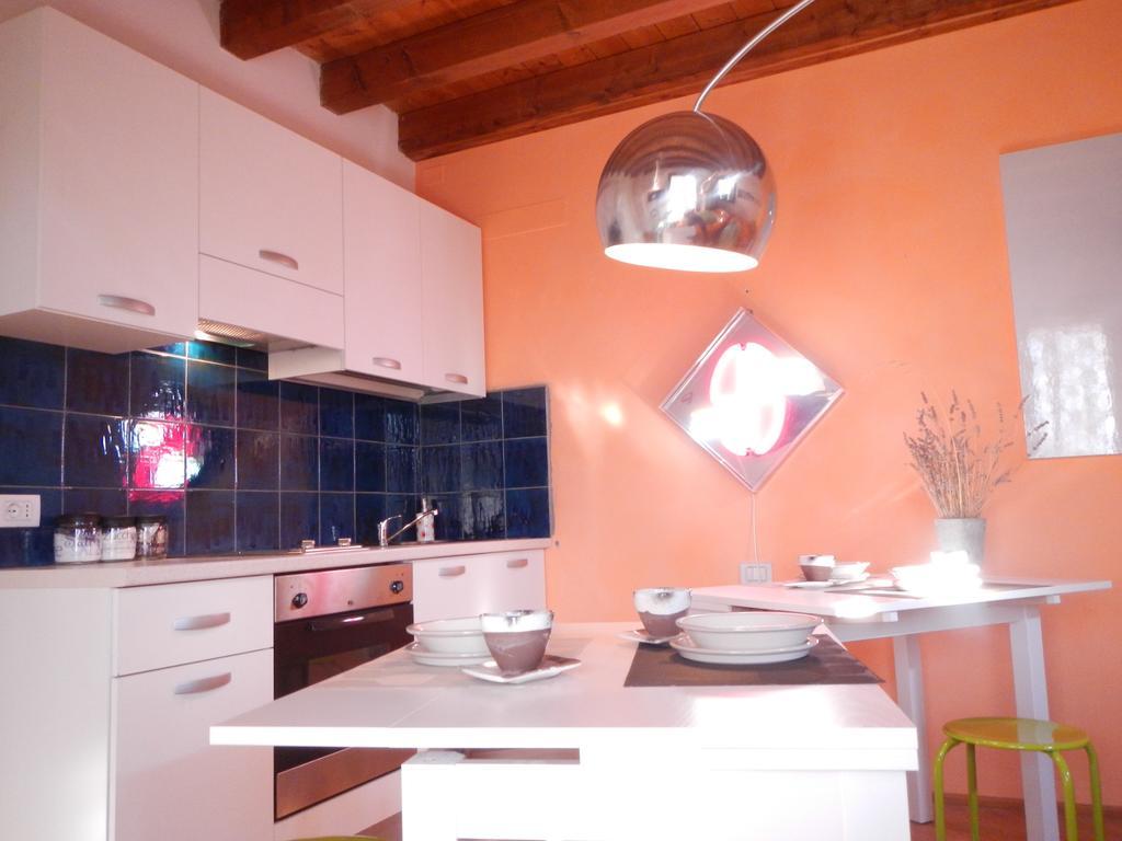 B&B Via Punta 8 Bologna Exteriör bild